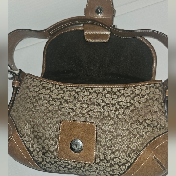 Coach Y2K Soho Brown Signature "C" Shoulder Bag 6818 Silver Buckle Vintage Small - Picture 13 of 14